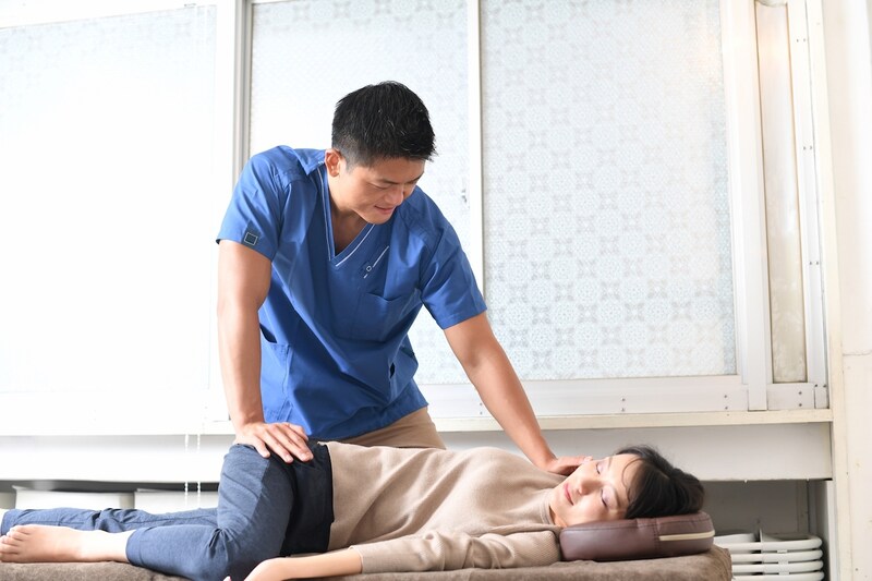 接骨院や介護施設、整形外科、活躍できる場所はさまざま！柔道整復師とは？