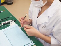 歯科助手と兼務する歯科技工士の仕事、そのメリットとは？