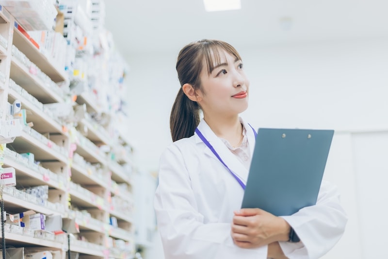 認定薬剤師とは？なり方や人気の研修の種類、新規申請・更新方法を紹介