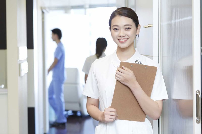 看護助手(ナースエイド)とは?仕事内容やおすすめの資格、給料を徹底解説