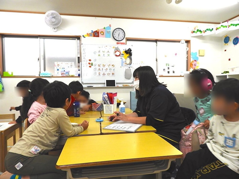 ハロウィンのお菓子決めの様子