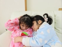 平均寿命は15～20歳の難病･コケイン症候群の姉妹｡娘亡きあと一度は見失った“生きる意味”､今は前を向く