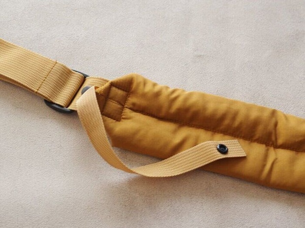 【3COINS】知ってる? 両手が開く最新「バッグ吊下げアイテム」