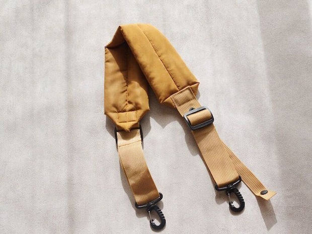 【3COINS】知ってる? 両手が開く最新「バッグ吊下げアイテム」