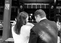 俳優･勝矢､真風涼帆夫妻｡年齢を重ねてからの初めての子育ては､夫婦一緒に｡｢わからないことだらけでも､2人で決める｣｢支え合わないと育児は乗り切れない｣