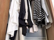 やめたらクローゼットがスッキリ整った！服が溢れかえっていた時にやっていた3つのこと