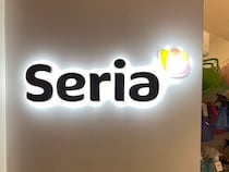 「実はセロハンテープはNGって知っていた!?」「マニアも何度もリピ買い！」本の補修に便利なセリアの優秀アイテム