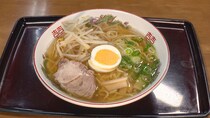 【香味徳】愛されて70余年！ご当地「牛骨ラーメン」の名店！｜鳥取県琴浦町