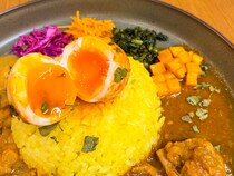 【kissa】子連れにもおすすめ。スパイスカレーとマフィンを楽しむのんびり空間｜広島県三次市