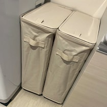 【ニトリ】隙間にピッタリ！洗濯物がスッキリまとまる蓋つきランドリーボックス！