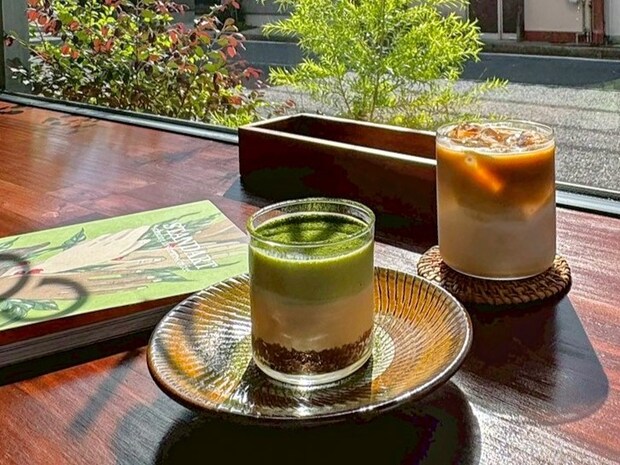 自家焙煎コーヒーとスパイスカレーのお店。異国情緒あふれる心地よいお店で過ごす珈琲時間|松江市