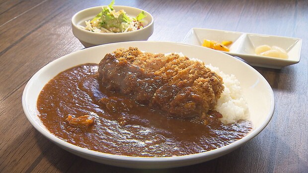 地産地消にこだわるカレー店。サクサクのカツとスパイスの香りが合わさったカツカレーが絶品｜鳥取県湯梨浜町