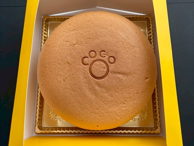 【移転オープン】看板商品、しっとりふわふわなスフレカステラ。色とりどりのケーキや焼き菓子が並ぶ洋菓子店|島根県益田市