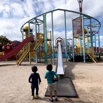 巨大遊具がある倉吉パークスクエアの公園！子どもと遊べる施設が集まった家族のお出かけにおすすめスポット｜鳥取県倉吉市