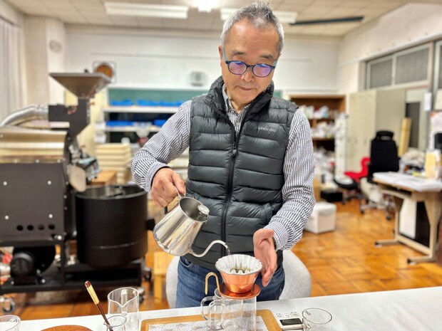 奥大山の水洗い珈琲 奥大山の水洗い珈琲豆 奥大山 鳥取人気土産 おいしい珈琲 珈琲ショップ 珈琲豆 奥大山の天然水 木谷沢渓流 宇多田ヒカル 遠藤明宏さん