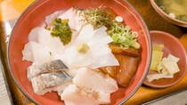 【ぐるめ幸洋】出雲の海沿いで味わえる海鮮丼！古事記に因んだ海鮮を楽しむ｜出雲市