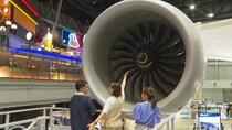 まるでテーマパークのような空港！日本一近くで飛行機を眺められるデッキや操縦体験まで楽しめる【中部国際空港セントレア】