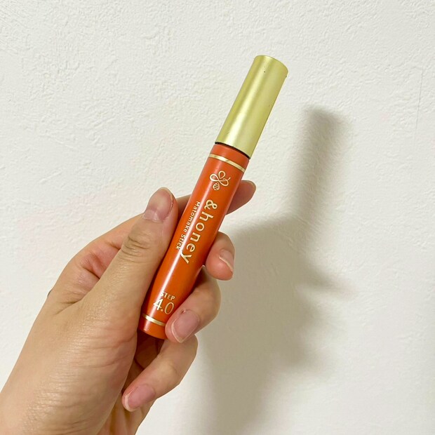 「おくれ毛」セットのお助けアイテム！ヘアスティックでお洒落感アップ！【&honey　マトメイクスティック】