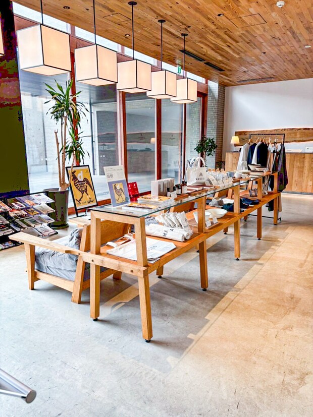 画像に alt 属性が指定されていません。ファイル名: mascos_13-768x1024.jpg