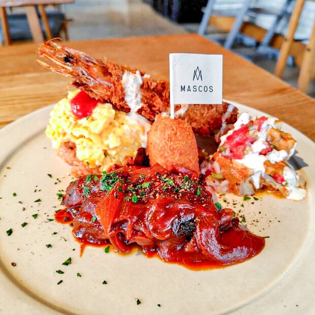 【MASCOS BAR & DINING】ホテルで楽しむ地元野菜サラダバー付きランチ｜島根県益田市