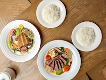 50年以上愛され続ける、老舗フレンチレストラン。気軽に食べれる洋食から、メイン料理を味わうセットメニューも｜島根県安来市