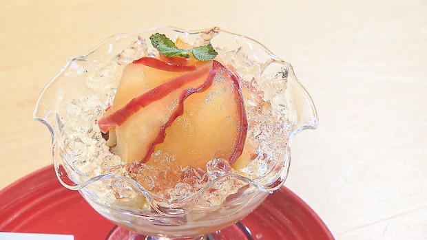 築130年の元薬局をリノベーションしたレトロ可愛いカフェ。季節限定のフルーツパフェを！｜鳥取県米子市