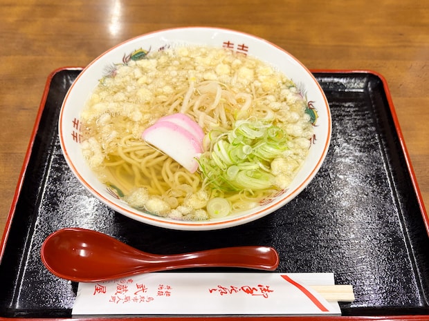 100年以上の歴史をもつ大衆食堂で生まれたご当地グルメ「素ラーメン」。世代をつなぐ鳥取の味を食べてみた｜鳥取市