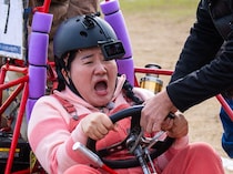 ガンバレルーヤが高校生の手作りレーシングカーで大激走！風と音を肌で感じるスリル満点レース｜岡山県勝央町