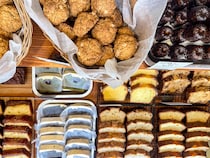 【新店】オープン30分でほぼ完売。出雲に誕生した行列のできる焼き菓子専門店へ。｜島根県出雲市