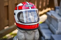 ヘルメットをかぶった狛犬が…！ライダーたちの交通安全を願うオートバイ神社のある道の駅｜鳥取県若桜町