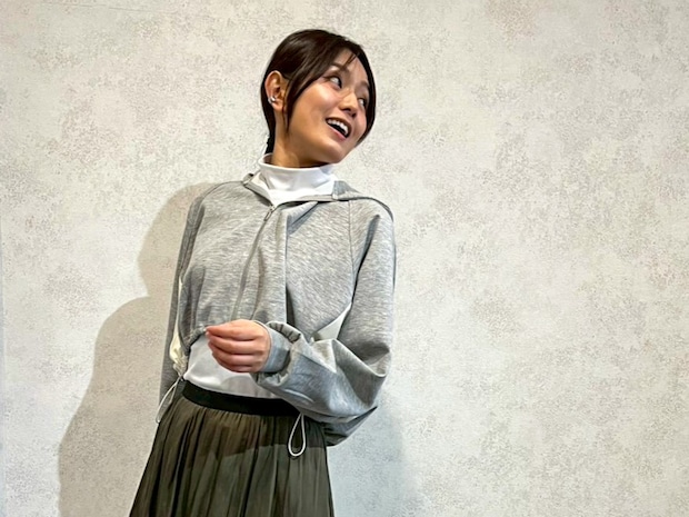 肌寒いけど、春の季節感を取り入れたい…悩みを解決する“トップスの選び方”をプロが伝授！