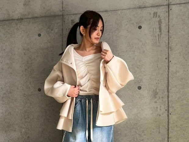 春から秋まで大活躍!羽織るだけでオシャレ感があがる話題の軽量アウター!