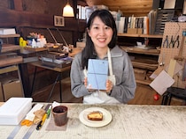 秘密基地のような屋根裏で、世界に一つだけのオリジナルノートづくり！｜出雲市平田町