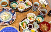 ニューオープン！素敵なお料理と器に出会える御膳！天ぷらに刺し身で贅沢ランチ｜鳥取県米子市