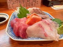 分厚いお刺身にとろっとろの土手焼！地元の味を豪快に楽しめる居酒屋｜鳥取県米子市