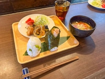 月に1〜2日だけ出会える。羽釜炊きごはんの”幻のおにぎり屋さん｜松江市