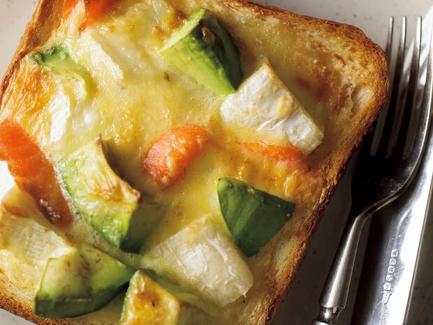 とろ～りチーズがたまらない！いつもの「食パン」がかんたん調理で【キッシュ風トースト】に