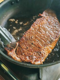 【ごちそうレシピ】ステーキと焼き野菜のヨーグルトソース添え