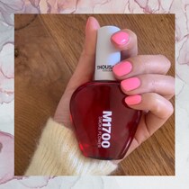 美容コラムニスト福本敦子さんに聞く「私の味方になってくれる香り」3選