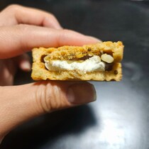 ごま油、半額コスメ、限定スニーカーも！「韓国でしか買えない」大人のためのお買いものリスト