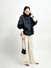 上品パンツでアノラックをモダンに昇華【365 DAYS SNAP】AP STUDIO大室有生さんの私服スタイル