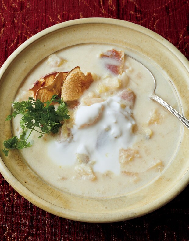 デンマークの味！ 甘くて美味しい【りんごとさつまいものクリームスープ】であったまろう