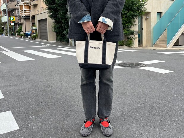 刺繍が超洒落ててサイズ感もちょうどいい【シンゾーン×ミッキーマウス】トートが想像以上に優秀です