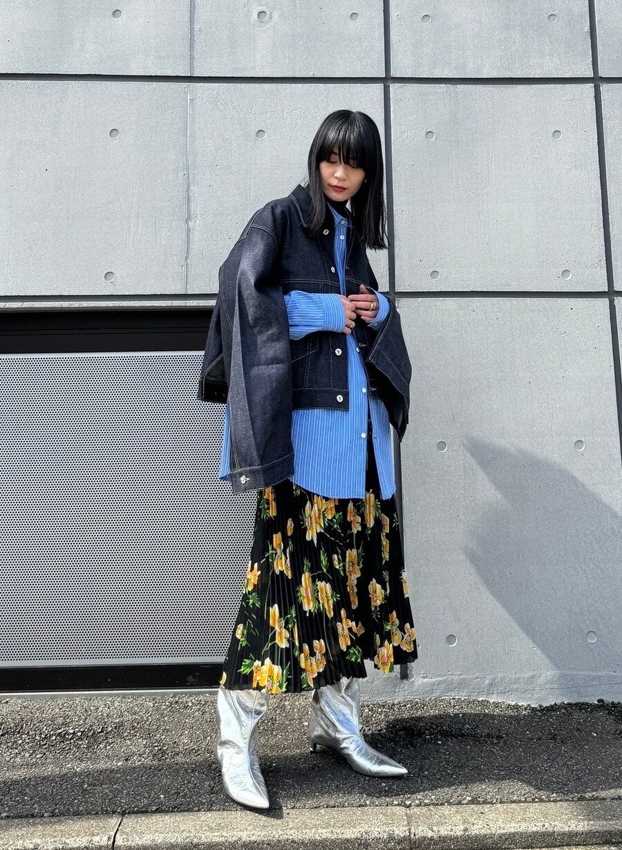 ジル サンダーのシルバーブーツでバランスの達人に！【365 DAYS SNAP】村上由美子さんの私服