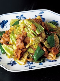 キャベツは蒸してから炒める。町中華の【ホイコーロー】レシピで今日もごはんが進む～！