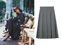 仕事にもお出かけにも着たい大人の【トラッド】「タックスカート」はキレイな落ち感命で選んで！