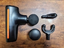 「筋肉太郎用でしょ？」と侮れない。SIXPADのパワーガンで顔のたるみ対策！