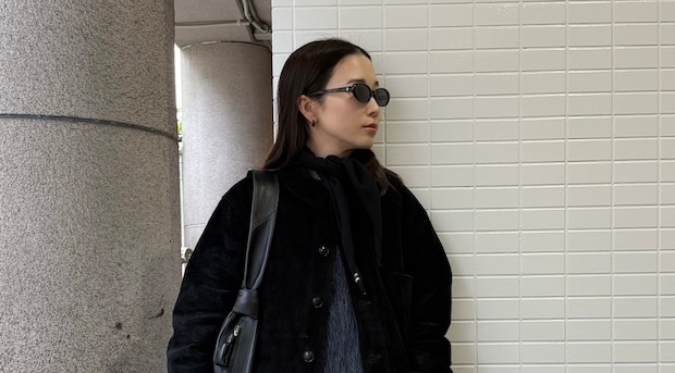 【40代スナップ】表地コーデュロイ、裏地はレザー！欲張り素材感アウターが最高♡｜山﨑有希さん