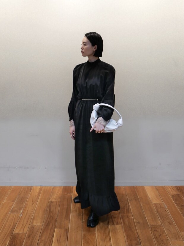 【365 DAYS SNAP】伊勢丹新宿店 ReStyleアシスタントショップマネージャー岩田紗羅さんのお気に入りドレス