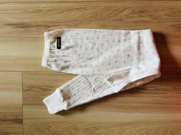 小花柄のレギンスだってはいちゃうんだから! 40代ママ編集者の「買ってよかった」大人可愛い服